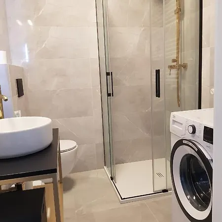 Rejtana 4 * Poznań