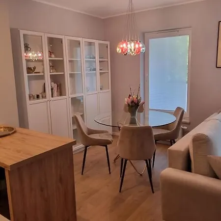 Apartament Rejtana 4 *